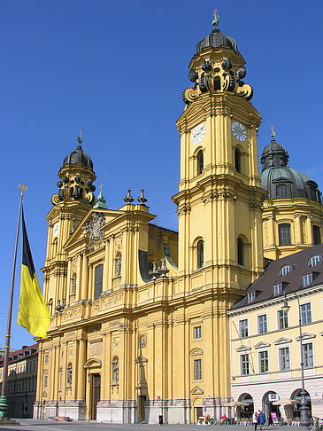 Fotos Theatinerkirche | München