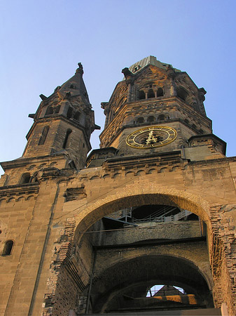 Foto Hauptturm der Gedächtniskirche - Berlin