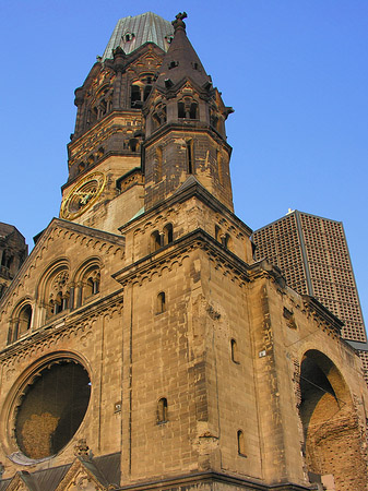 Fotos Turm aus der Vogelperspektive