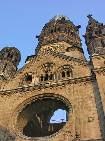 Turm aus der Vogelperspektive Foto 