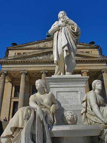Fotos Schillerdenkmal mit Konzerthaus | Berlin