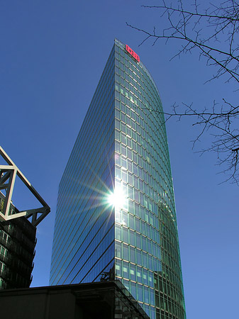 Foto Hochhaus der Deutschen Bahn - Berlin