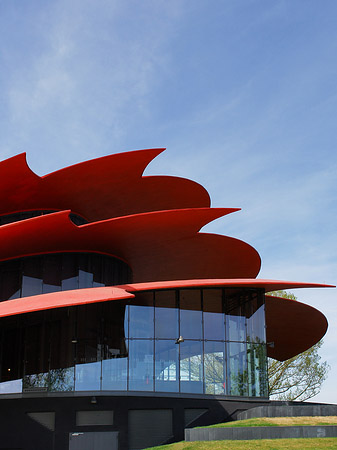 Dach des Theaters Fotos