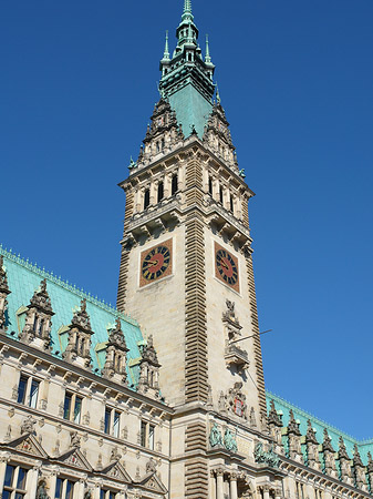 Foto Rathaus von der Seite