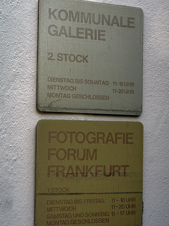 Fotos Schild von Schirn Kunsthalle Frankfurt
