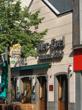 Brauerei & Brennerei Gebrüder Sünner