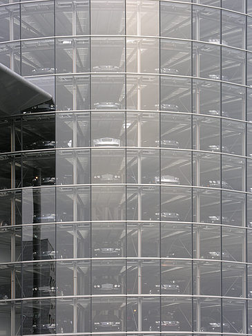 Foto Glas an der Gläsernen Manufaktur