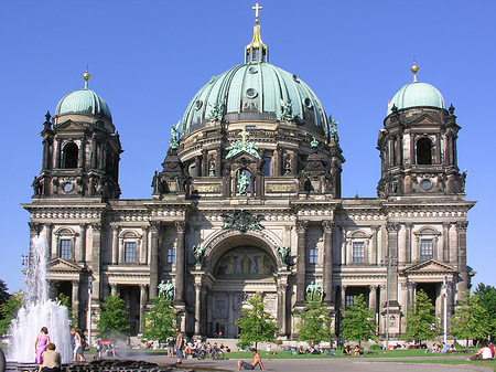 Foto Berliner Dom mit Lustgarten