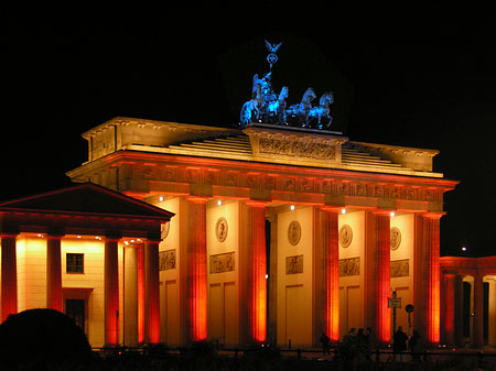 Brandenburger Tor bei Nacht Foto 