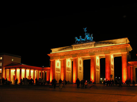 Brandenburger Tor bei Nacht Fotos