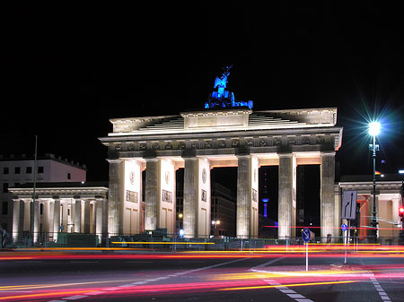 Brandenburger Tor bei Nacht Fotos