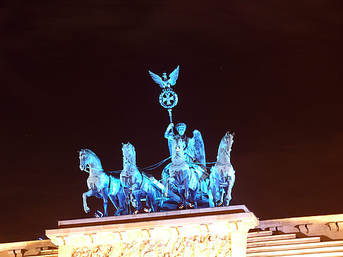 Quadriga bei Nacht Foto 