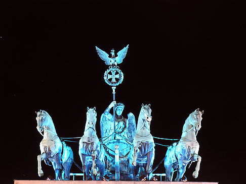Quadriga bei Nacht Foto 