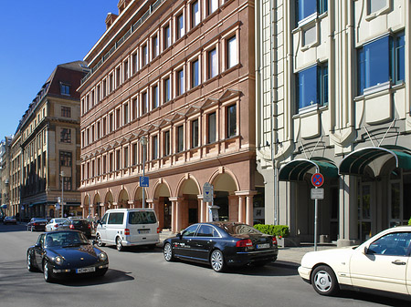 Foto Häuser an der Charlottenstraße