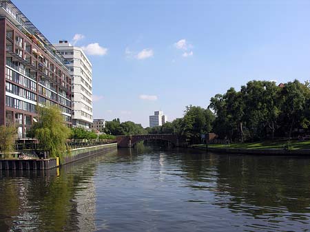 Wohnungen an der Spree