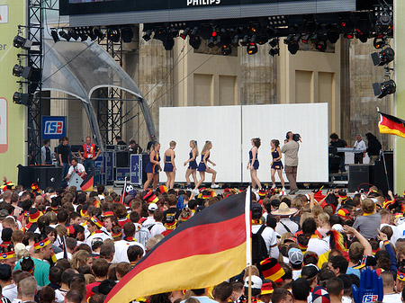 Fotos Bühne auf dem Fanfest | Berlin