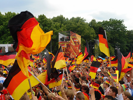Fahnenmeer Foto 