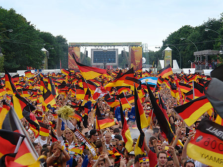 Fotos Fahnenmeer
