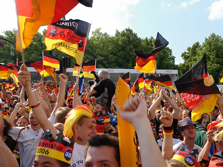 Foto Fanfest - Menchenmasse