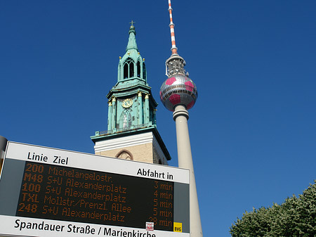 Fernsehturm und Marienkirche Foto 