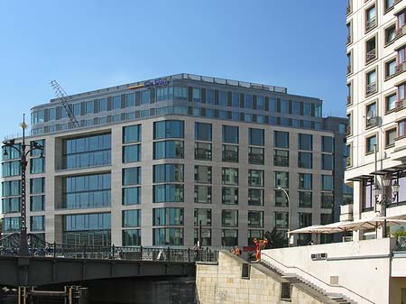 EnBW-Gebäude Fotos
