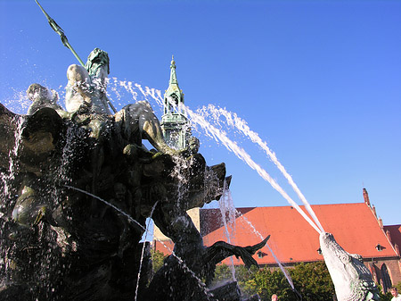 Neptunbrunnen Fotos