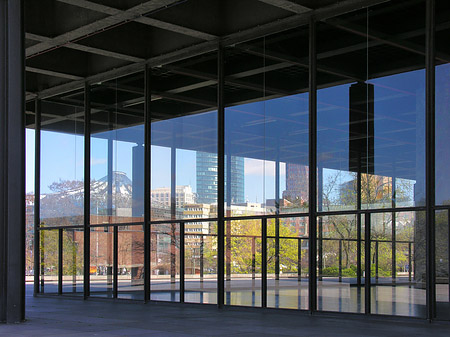 Neue Nationalgalerie Foto 