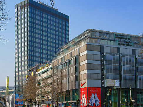 Foto Nike Town und Europa Center - Berlin