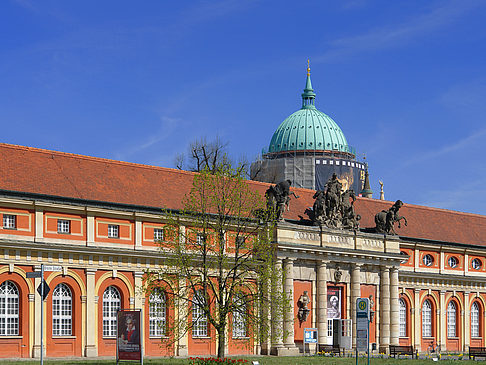 Haupteingang Foto 