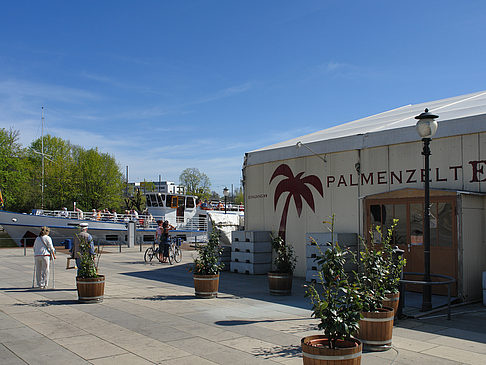 Foto Schiffsanlegestelle - Potsdam