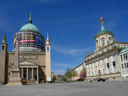 Fotos Nikaolaikirche und Rathaus