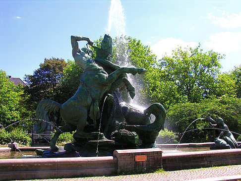 Paul Nevermann Platz