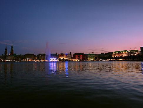 Binnenalster am Abend Foto 