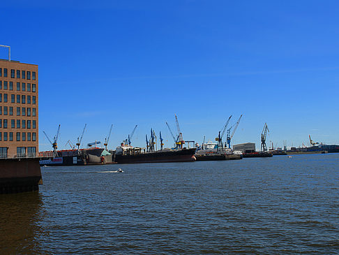 Blick auf den Hafen Fotos