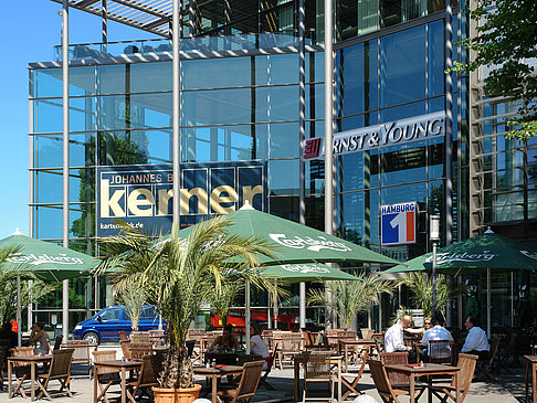 Straßencafe in Harvestehude Fotos