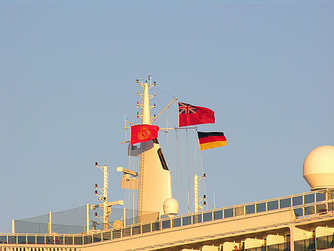Queen Mary 2 Nahaufnahme Foto 