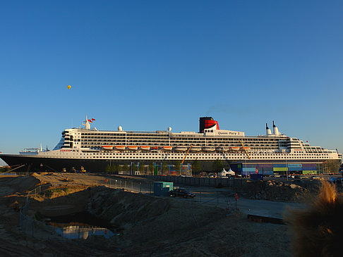 Queen Mary 2