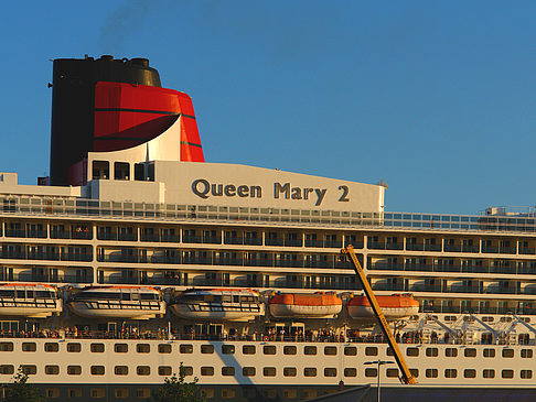 Foto Queen Mary 2 - Hamburg