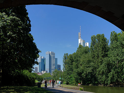 Fotos Blick auf Commerzbank