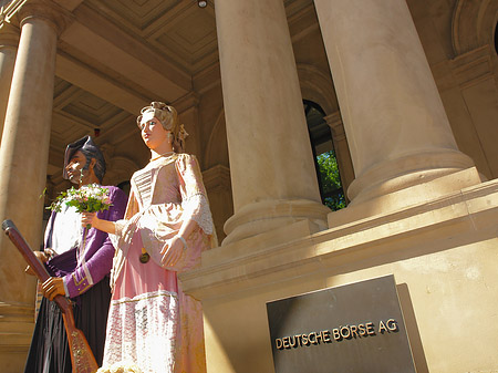 große Statuen Fotos