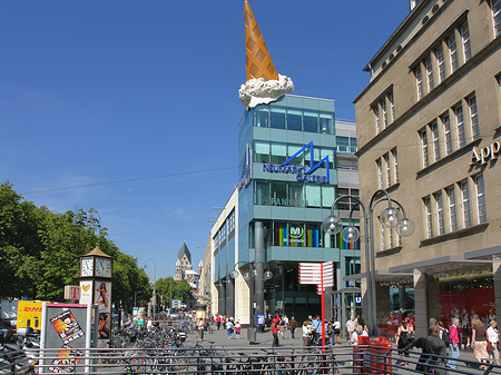 Fotos Neumarkt Galerie mit Häusern