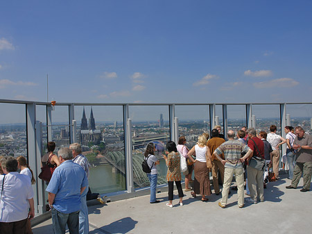 Fotos Besucher gucken auf Köln | Köln