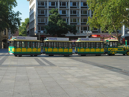 Fotos Roncalliplatz mit Wolters Bimmelbahn