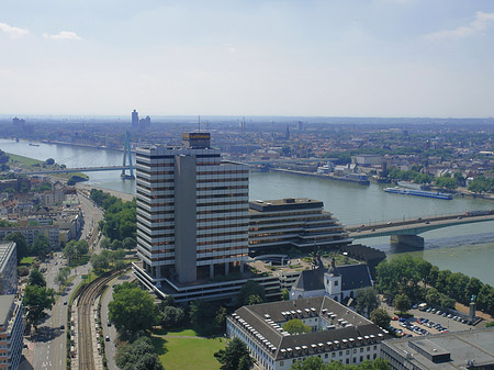 Fotos Severinsbrücke mit Lufthansa | Köln