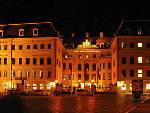 Fotos Taschenbergpalais bei Nacht | Dresden